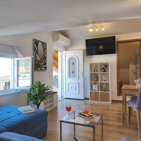 Apartment Jimmi *